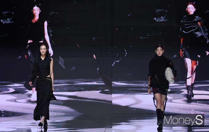 [머니S포토] 'K패션의 미래'