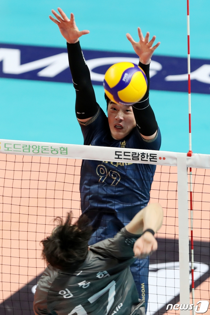 [사진] 우리카드 김지한 '온다'