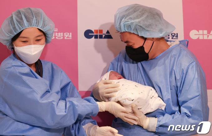 [사진] 2024년 갑진년 새해둥이