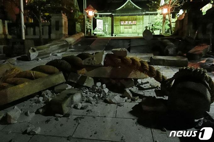 [사진] 日 가나자와시 오노히요시 신사의 지진 피해