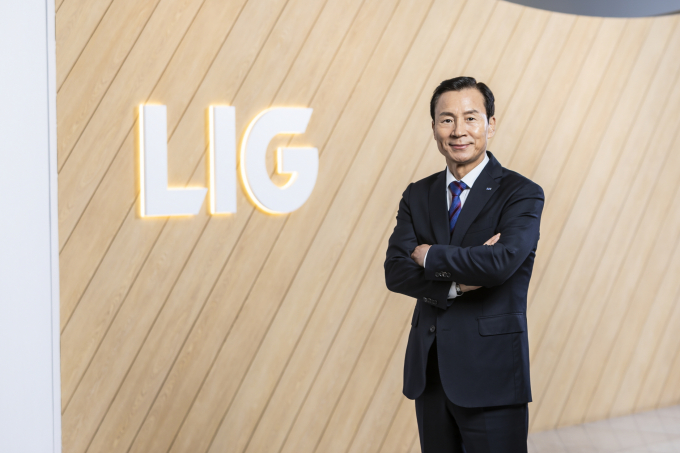 신익현 LIG넥스원 신임 사장이 신년사를 통해 임직원들에게 당부의 말을 전했다. /사진=LIG넥스원