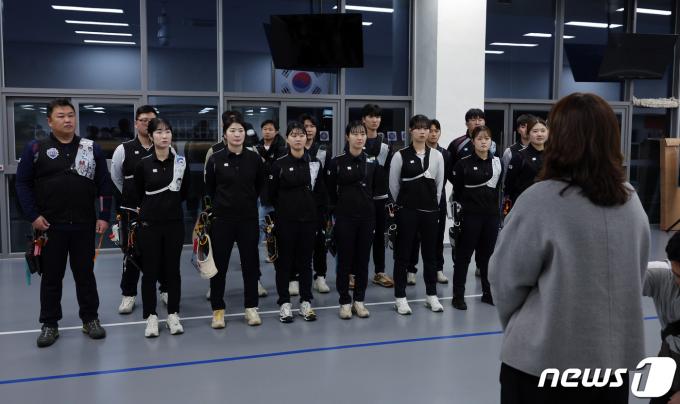 [사진] 장미란 차관 만난 양궁 대표팀