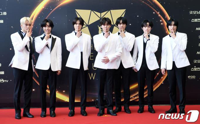 [사진] NCT 드림, 태국을 수놓는 멋진 일곱 명의 왕자님들