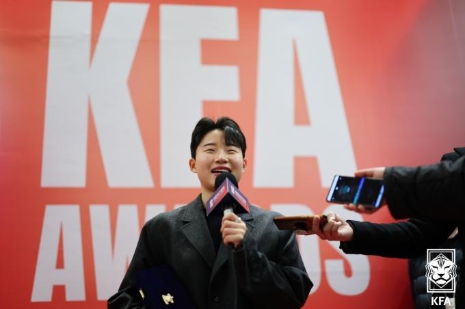 [사진] KFA 어워즈 올해의 선수상 천가람