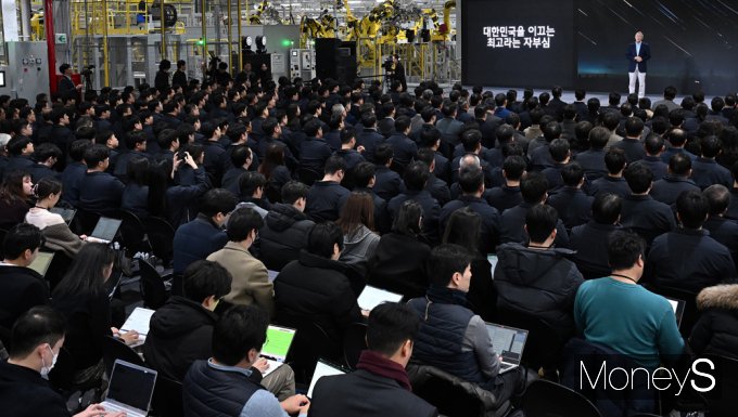 [머니S포토] 현대차 정의선 회장 신년사 