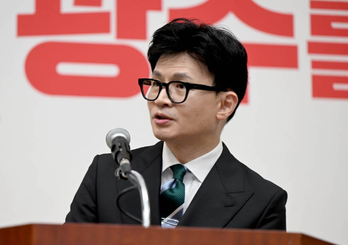 사진은 한동훈 국민의힘 비상대책위원장이 4일 오전 광주 서구 김대중컨벤션센터에서 열린 국민의힘 광주시당 신년인사회에 참석해 인사말을 하고 있는 모습. /사진=뉴시스