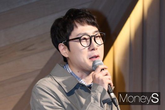 가수 장범준이 암표상을 막기 위한 해결책을 내놨다. 사진은 지난 2019년 3월 서울 용산구 스트라디움빌딩에서 열린 '월간윤종신X빈폴' 뮤직 프로젝트 제작발표회에 참석한 가수 장범준. /사진=장동규 기자 