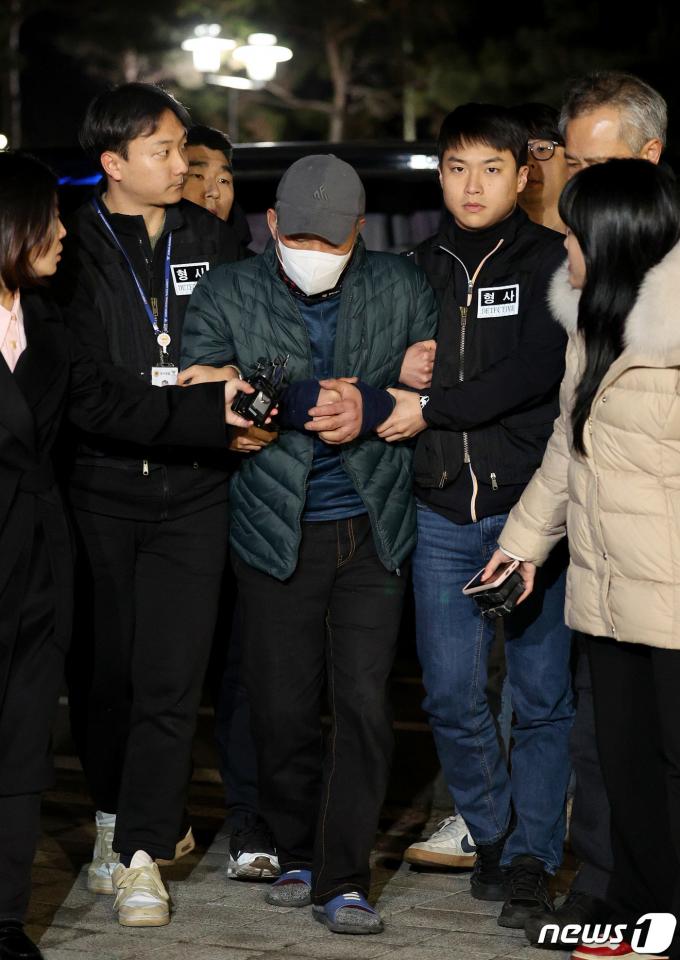 [사진] 검거된 이 모씨