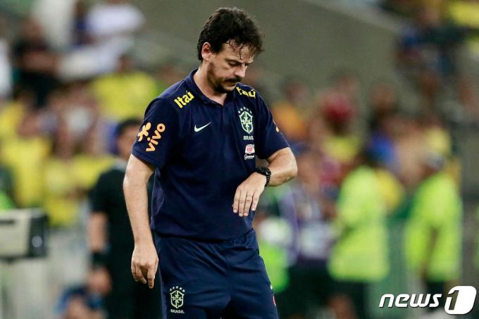 페르난두 디니스 감독 ⓒ AFP=뉴스1