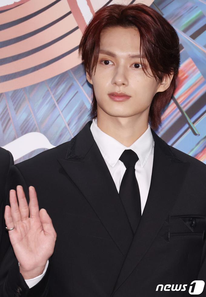 [사진] 준, 세븐틴 감성 장인