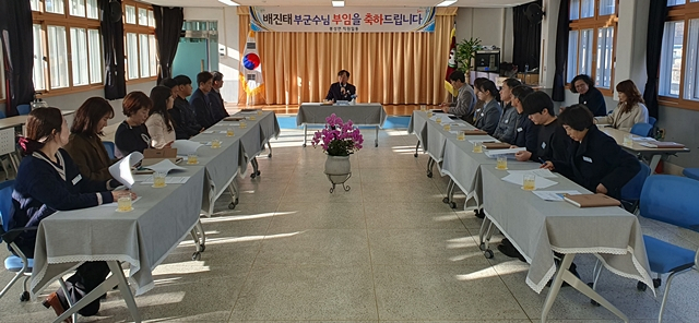 배진태 신임 봉화군 부군수가 8일부터 오는 10일까지 지역의 현안을 파악하고, 생생한 현장의 목소리를 듣기 위해 10개 읍·면 초도순방을 실시한다./사진제공=경북 봉화군