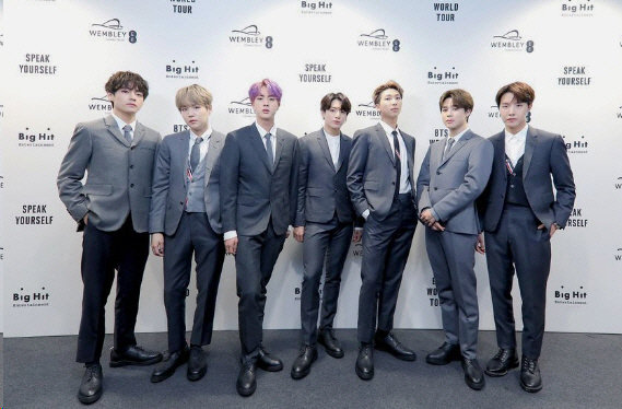 하이브가 소속 그룹 방탄소년단(BTS/RM, 진, 슈가, 제이홉, 지민, 뷔, 정국) 권리를 침해한 이들에 대한 강력한 대응을 이어갈 전망이다. /사진=빅히트뮤직 제공