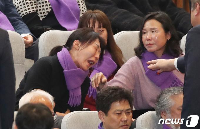 [사진] 오열하는 이태원참사 유가족