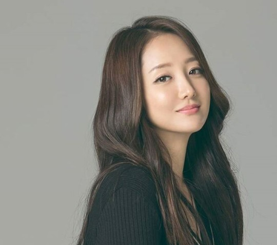 배우 사강(홍유진·46)이 갑작스러운 남편상을 당했다. /사진=점프엔터테인먼트