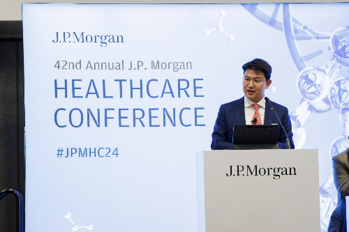 이원직 롯데바이오로직스 대표이사가 HPMHC에 참가해 송도 바이오 플랜트 구성 계획을 공개했다. /사진=롯데바이오로직스