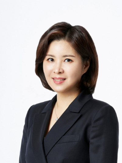 콜마비앤에이치, 오너 2세 윤여원 단독대표 체제로 전환