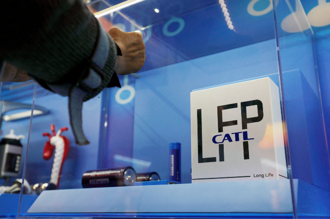 중국 업체들이 중국을 제외한 글로벌 시장에서 성장했다. 사진은 CATL의 리튬인산철(LFP)배터리. /사진=로이터