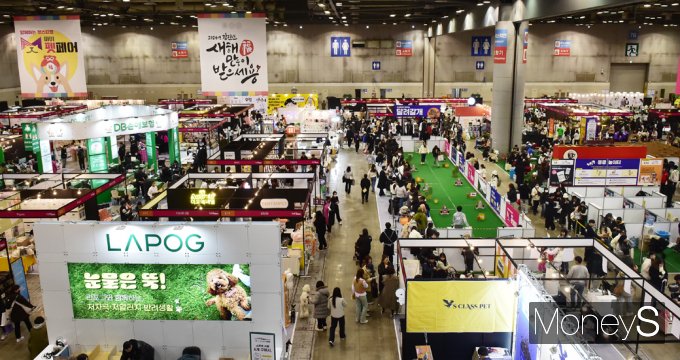 ▲ 대한민국 반려동물인구 1500만 시대, 2024 첫 펫페어 현장