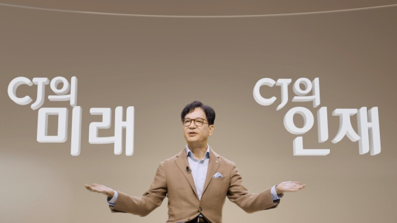 이재현 CJ 회장이 CJ올리브영에 이어 CJ대한통운 본사를 방문하며 현장 경영 행보를 이어갔다. /사진=CJ