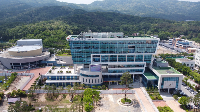 이천시청사 전경. / 사진제공=이천시