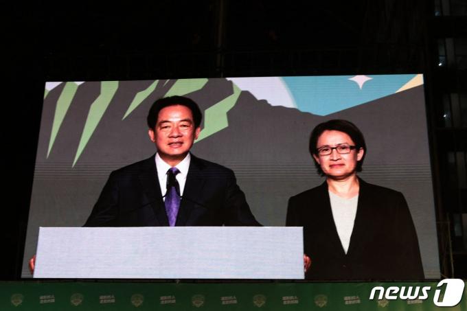 [사진] 대만 총통 선거 승리 기자회견하는 라이칭더 후보