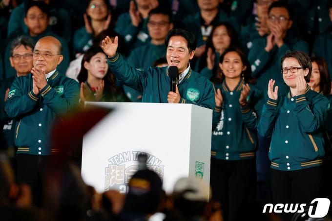 [사진] 대만 총통 선거서 '친미' 라이칭더 당선