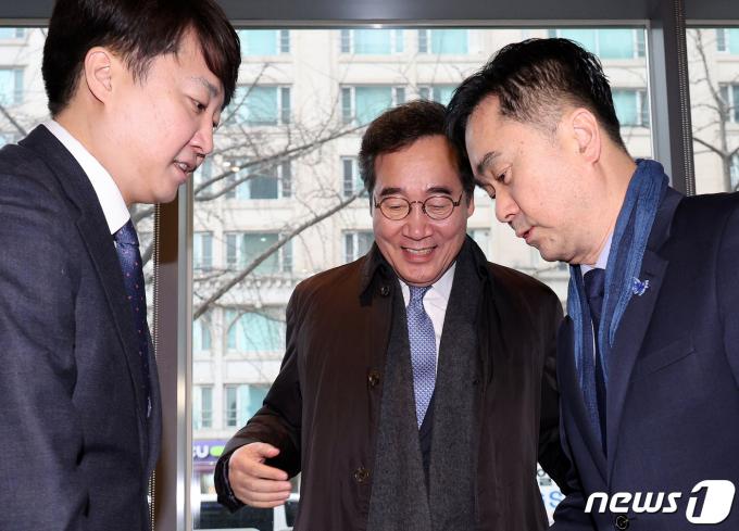 [사진] 새로운 길 모색 나선 이낙연·이준석·김종민