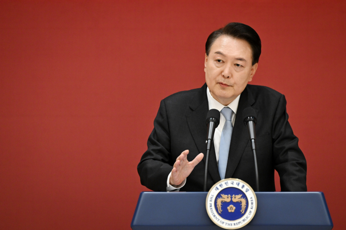 윤석열 대통령의 지지율이 지난 조사 대비 소폭 상승했다. 사진은 윤 대통령이 지난 11일 서울 용산 대통령실 청사에서 열린 국민경제자문회의 오찬 간담회에서 발언하는 모습. /사진=뉴시스(대통령실 제공) 
