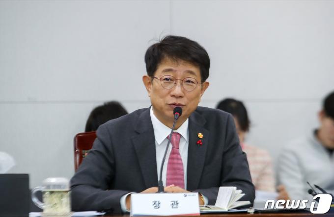 [사진] 박상우 장관, '내게 맞는 주택공급'을 위한 추진전략 논의
