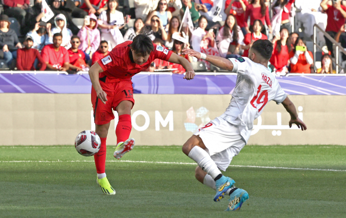 한국이 아시안컵 조별리그 1차전에서 바레인을 3-1로 꺾었다. 사진은 한국 대표팀 이강인의 슈팅 모습. /사진= 뉴시스