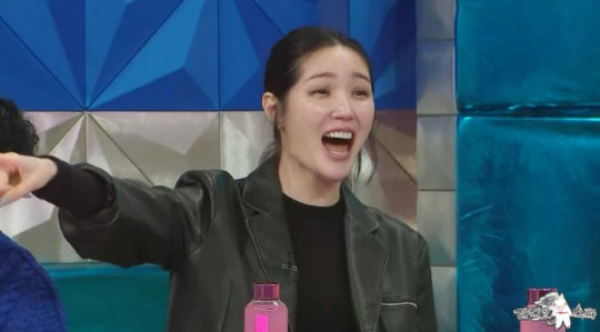 모델 겸 방송인 김새롬이 전 연인과 결별 사실을 고백한다. /사진='라디오스타' 제공