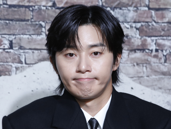 배우 박서준 측이 악의적 비방과 성희롱, 허위사실 등이 담긴 글을 온라인에 작성한 누리꾼들을 고소했다. 사진은 지난해 12월 서울 용산구 레이어20 스튜디오에서 열린 넷플릭스 오리지널 시리즈 '경성크리처'(감독 정동윤) 제작발표회에 참석한 배우 박서준. /사진=뉴스1