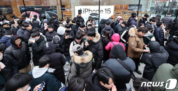 [사진] 아시아태평양 지역 100번째 매장, 애플스토어 홍대 오픈
