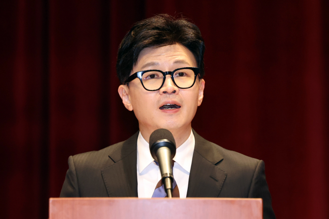지난해 12월21일 한동훈 비대위원장은 국민의힘 비대위원장직을 수락했다. 사진은 한 비대위원장이 지난해 12월21일 경기 과천시 정부과천청사 법무부에서 열린 이임식에서 이임사를 하는 모습. /사진=뉴시스