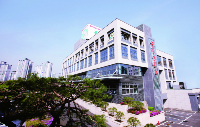 서울우유협동조합이 지난 23일 제9대 최경천 상임이사 취임식을 진행했다. 사진은 서울우유협동조합 전경. /사진=서울우유협동조합 