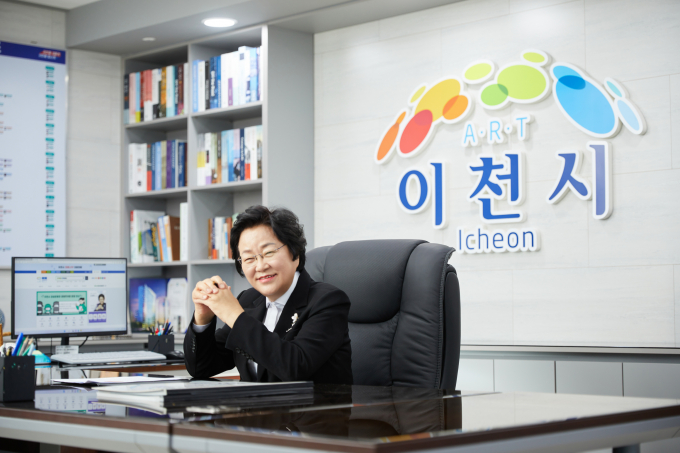 김경의 이천시장은 기업애로 현장을 직접 찾아가는 수요자 중심 맞춤형 시스템 운영으로 기업이 체감할 수 있는 기업활동 여건 개선에 적극 나선다고 밝혔다. / 사진제공=이천시