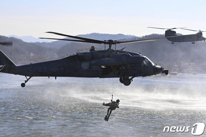 [사진] '안전하게 구조'