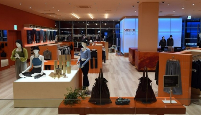  안다르가 스타필드 수원점 4층에 약 330㎡ 규모로 단독 매장을 선보였다. 사진은 안다르 스타필드 수원점. /사진=안다르