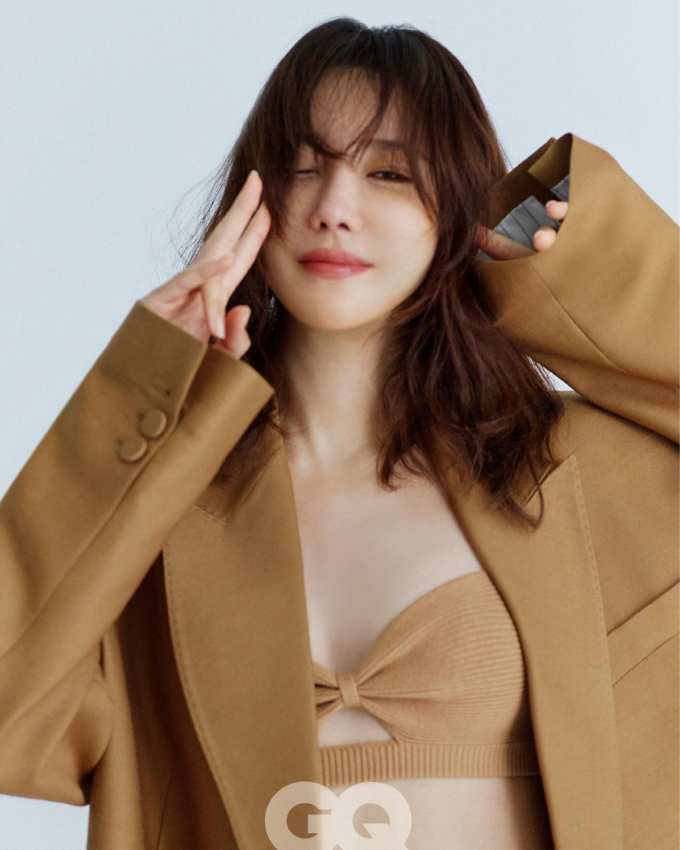 사진=이지아 인스타그램/ GQ 코리아