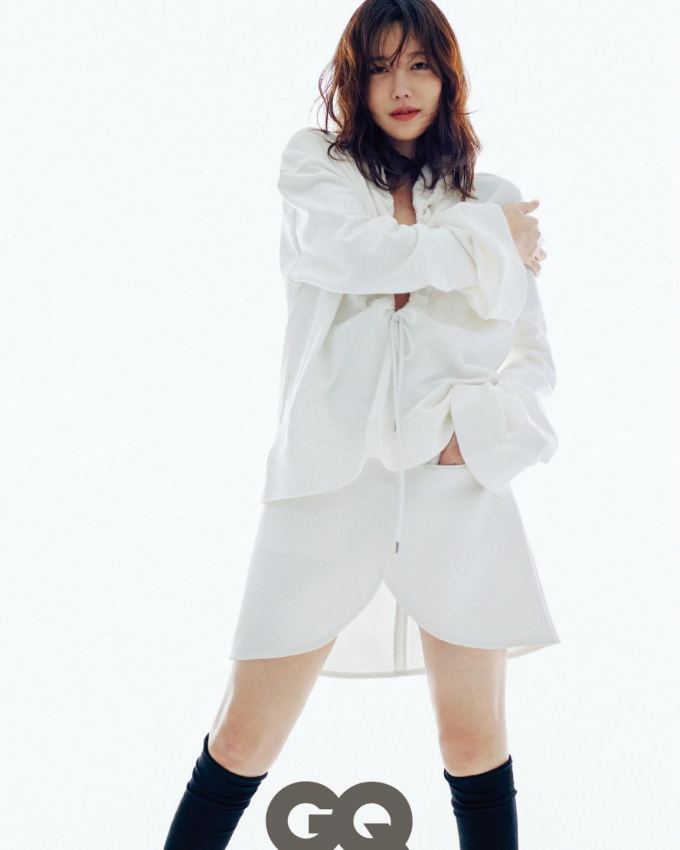 사진=이지아 인스타그램/ GQ 코리아