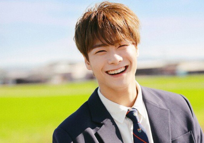  문빈이 26번째 생일을 맞았다. 그의 생일을 맞이해 동료 연예인들이 다양한 방식으로 그를 추억했다. /사진=아스트로 인스타그램