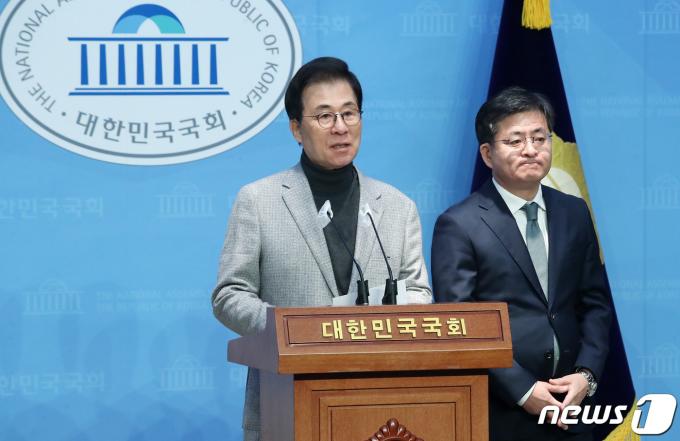 [사진] '미래대연합·새로운미래 공동창당 발표'