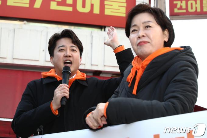 [사진] 골목길 정책 홍보 나선 이준석·양향자