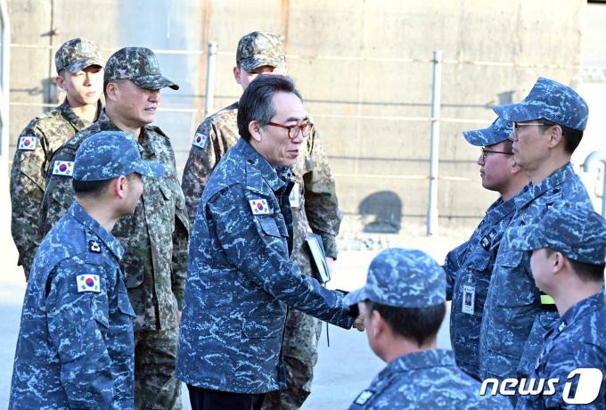 해군 2함대 방문한 조태열 외교부 장관.(외교부 제공)