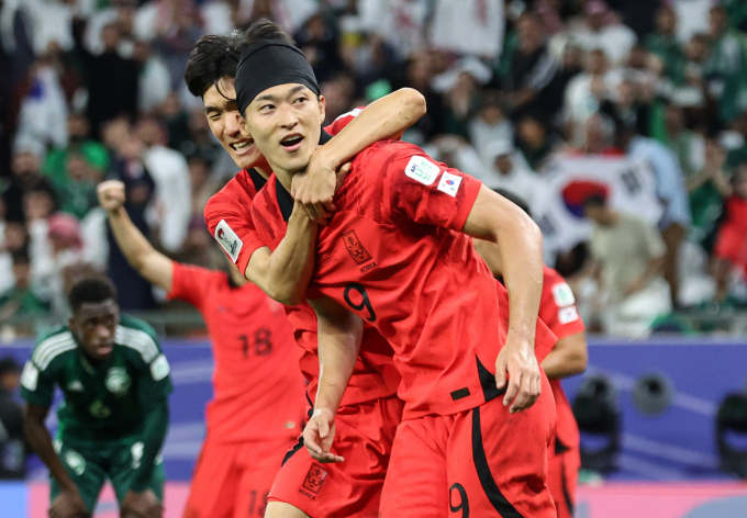 한국 축구대표팀이 승부차기 끝에 사우디아라비아를 꺾고 2023 아시아축구연맹(AFC) 아시안컵 8강에 진출했다. 사진은 후반 막판 동점골을 성공시킨 후 환호하는 모습. /사진=뉴스1