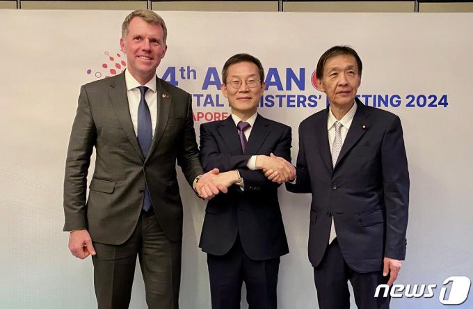 [사진] 이종호 과기부 장관, 한미일 디지털부 장관급 회담