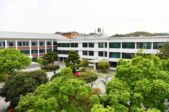 담양군 청사 전경.