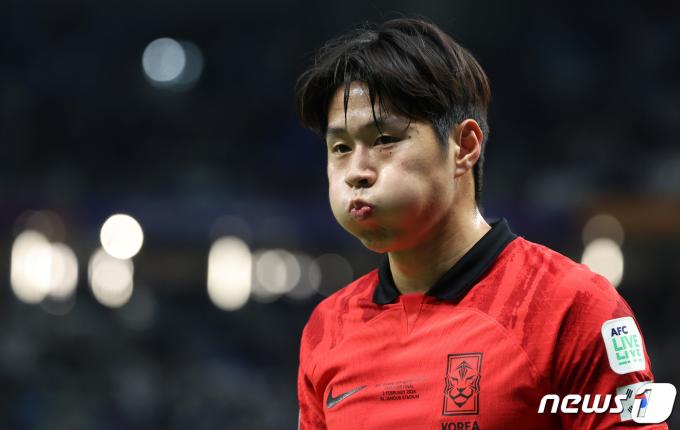 [사진] 연장 후반 교체되는 이강인