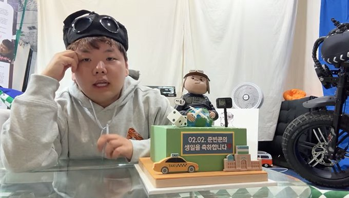 180만명의 구독자를 보유한 여행 크리에이터 곽튜브(본명 곽준빈)가 악플러들을 고소했다. /사진=곽튜브