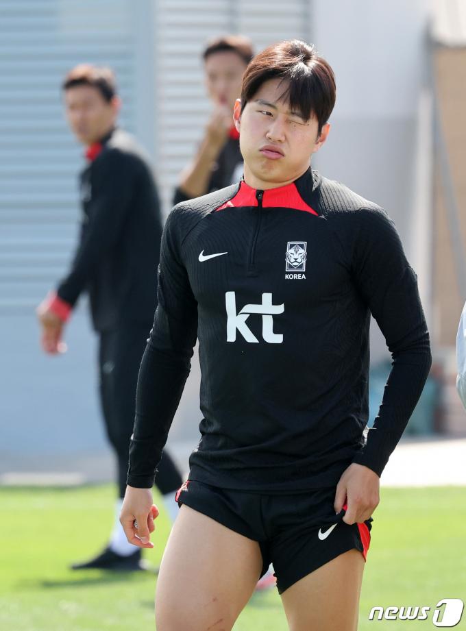 [사진] 힘들어하는 이강인